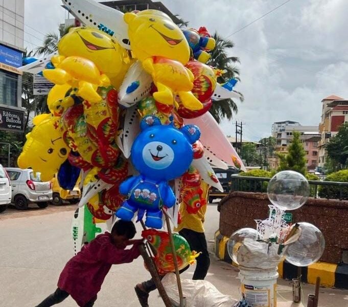 பொதுமக்களே உஷாரு!!தேனி மாவட்ட காவல்துறையின் கனிவான கவனத்திற்கு!!